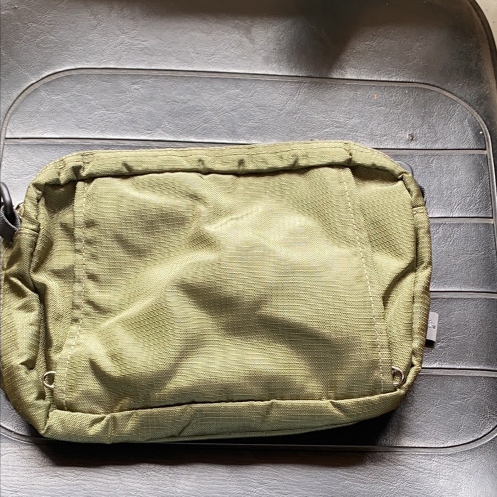 Eagle creek bag